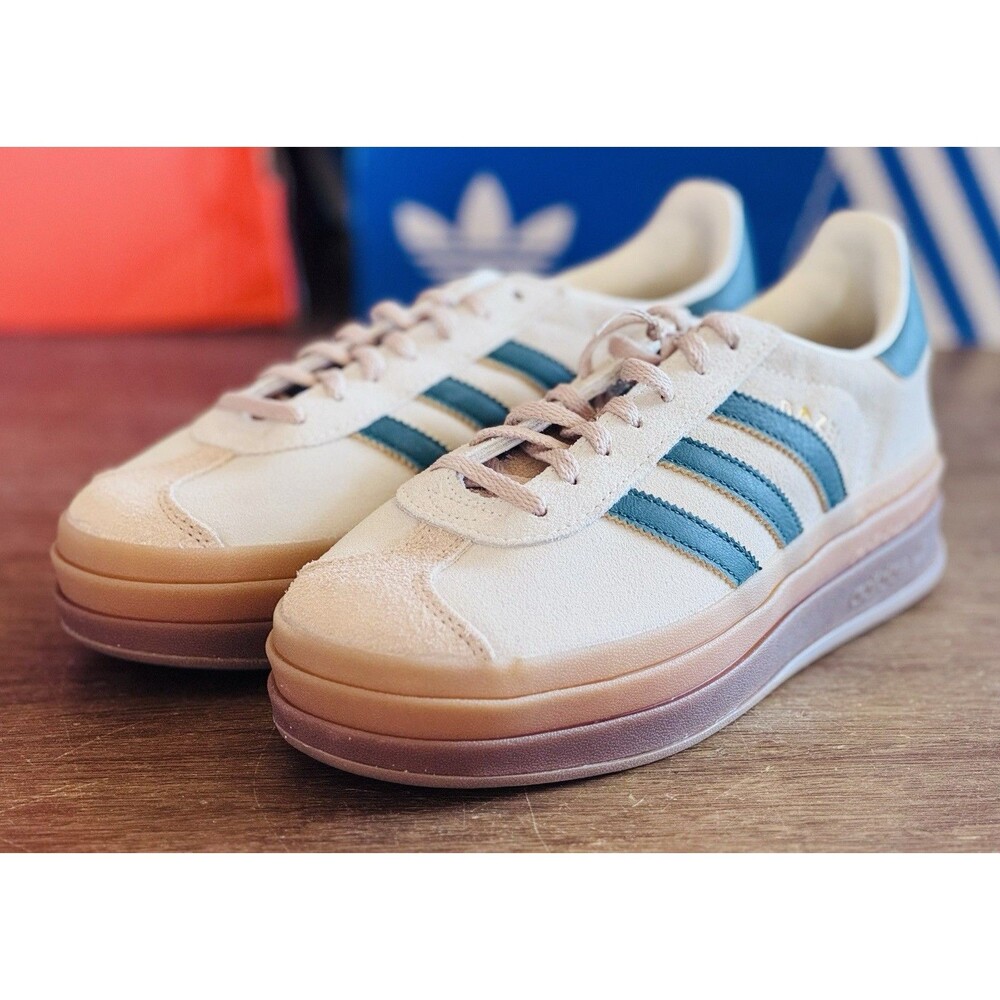 Women’s Size 8.5 adidas Gazelle Bold Platform Cream White Green ID7056 NIB